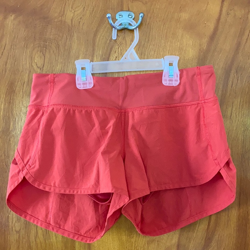 Red lululemon speed up shorts 2.5”